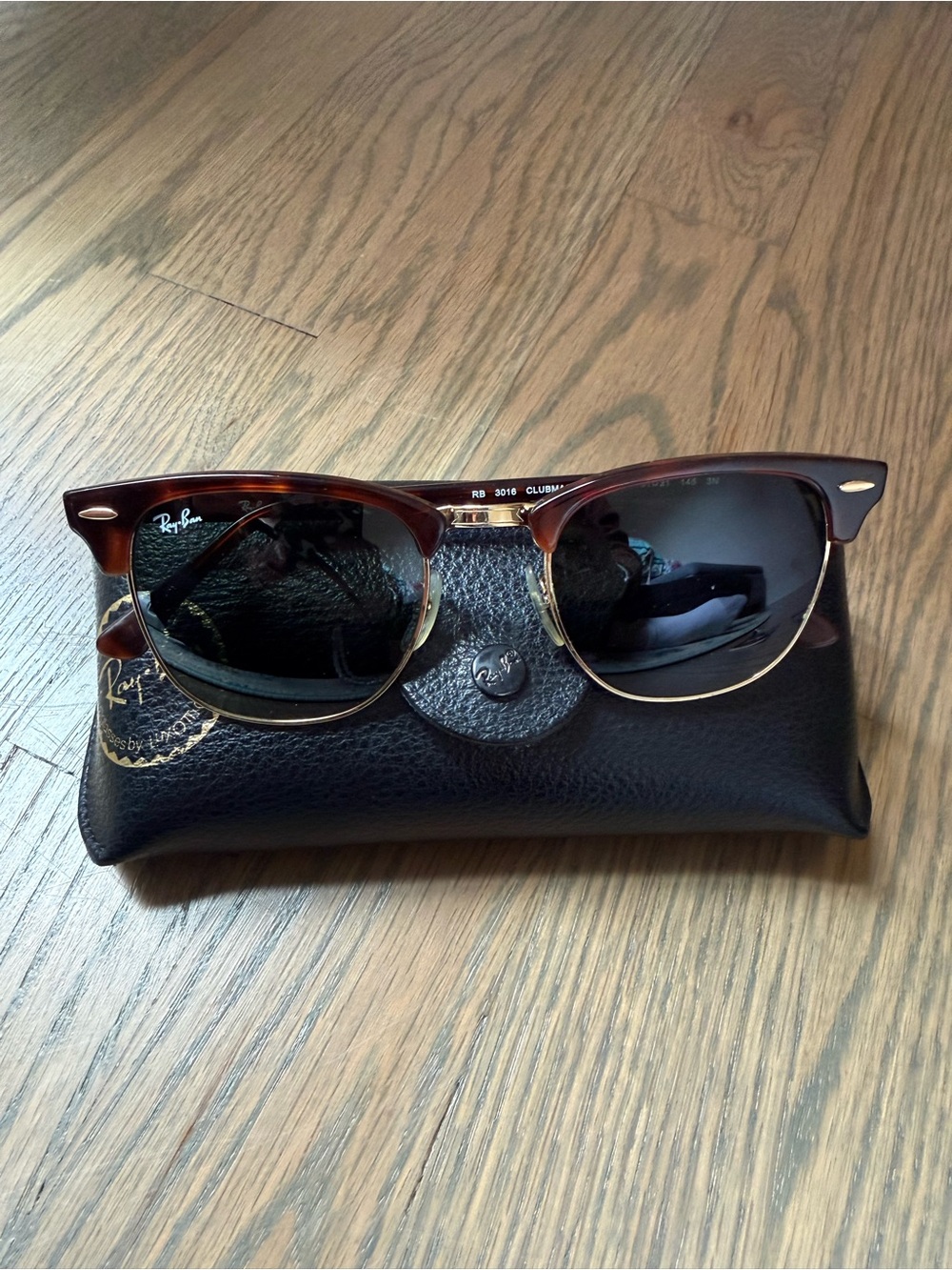 RayBan Tortoise Classic Sunglasses - Picture 5 of 9